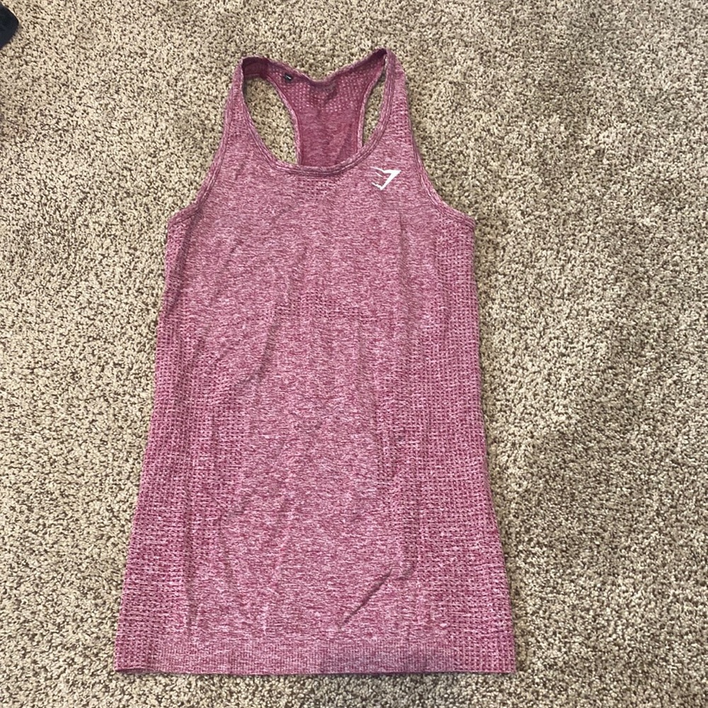 Gym Shark Tank. Size small